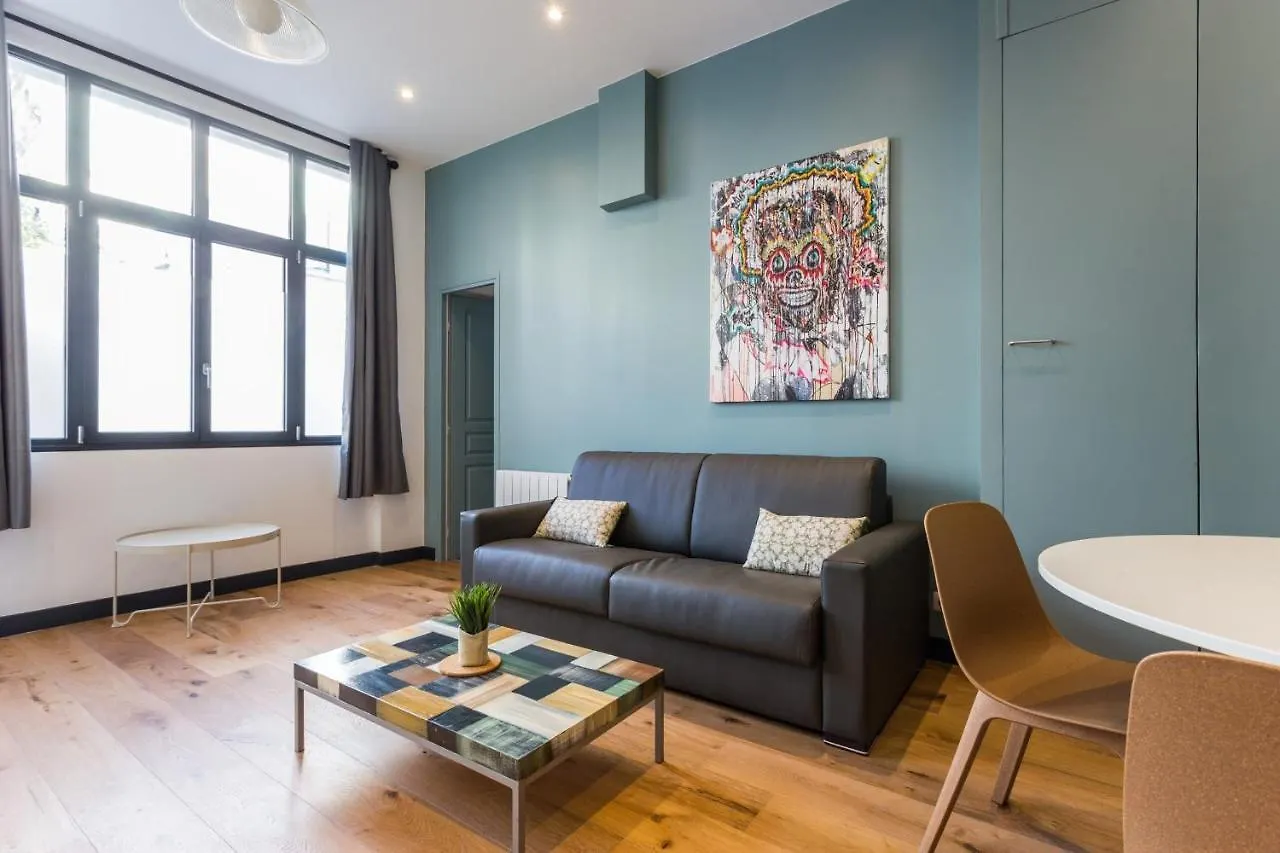 Magnifique Appartement- 7P- Sacre Coeur Ramey I Paris France