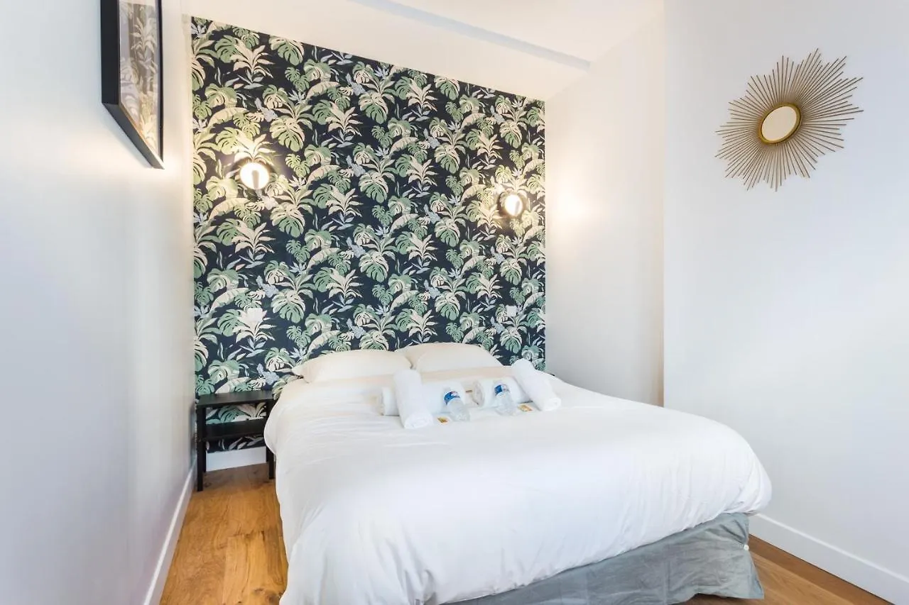 Magnifique Appartement- 7P- Sacre Coeur Ramey I Paris Apartment